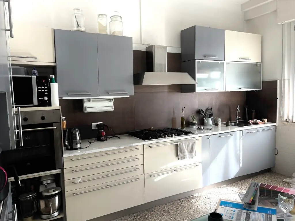 Casa da vendere cucina da valorizzare